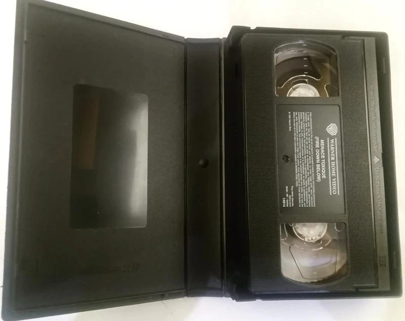 Toxic Menace Steven Seagal on VHS – photo 3